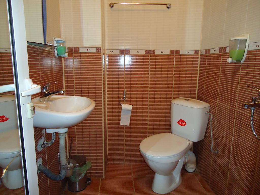 Dionis Hotel Petrich  Luaran gambar
