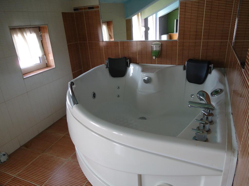 Dionis Hotel Petrich  Bilik gambar