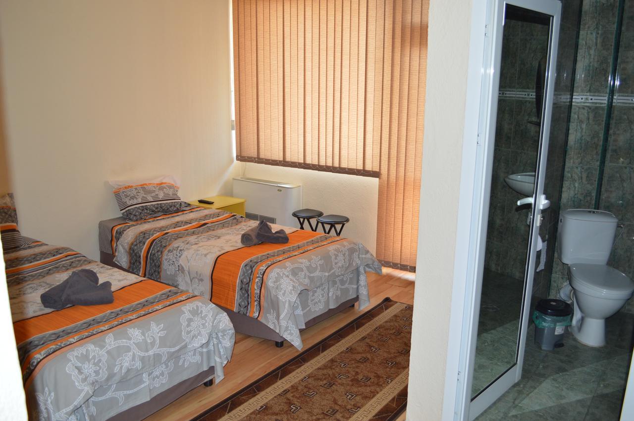 Dionis Hotel Petrich  Luaran gambar