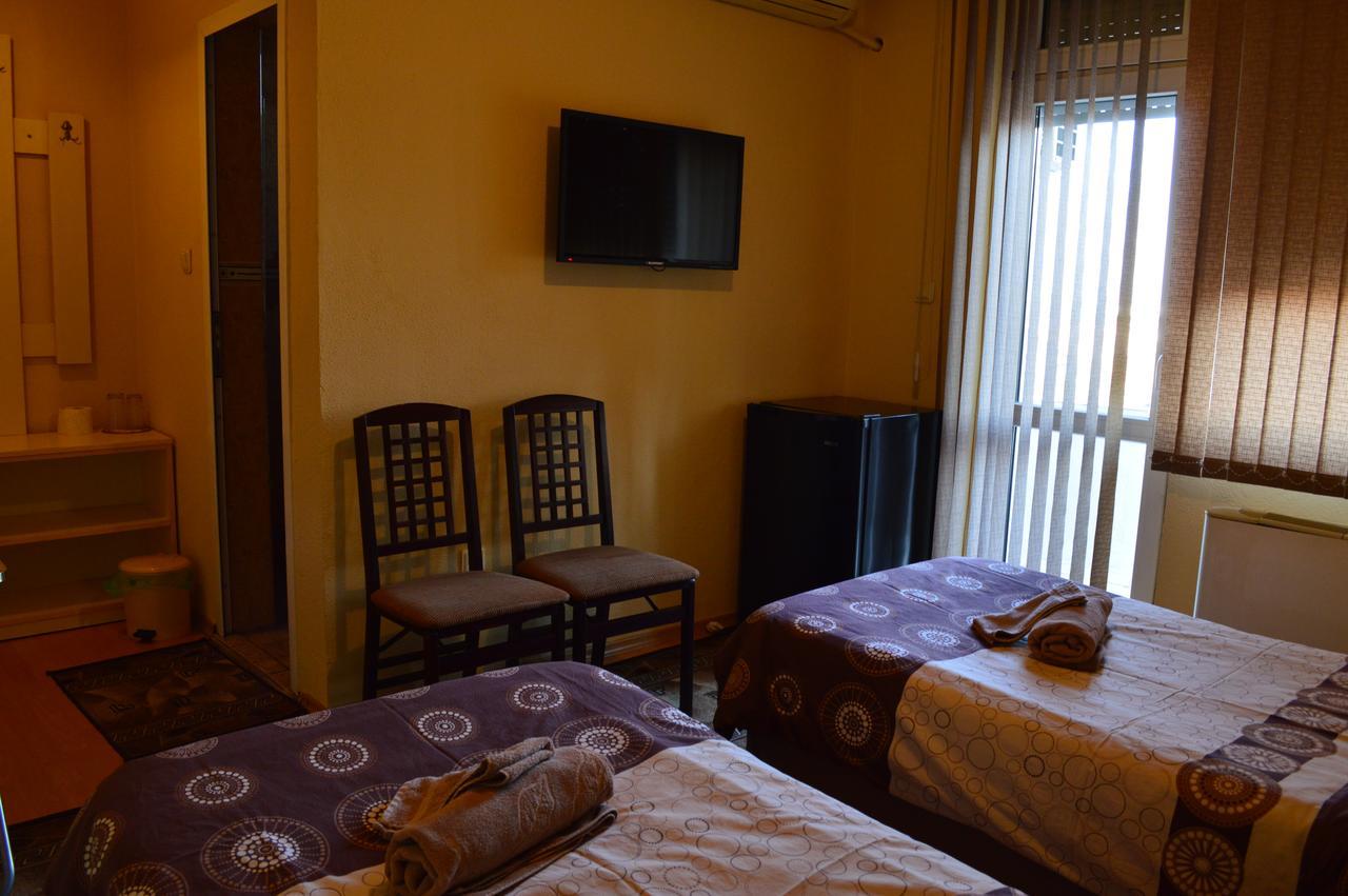 Dionis Hotel Petrich  Luaran gambar